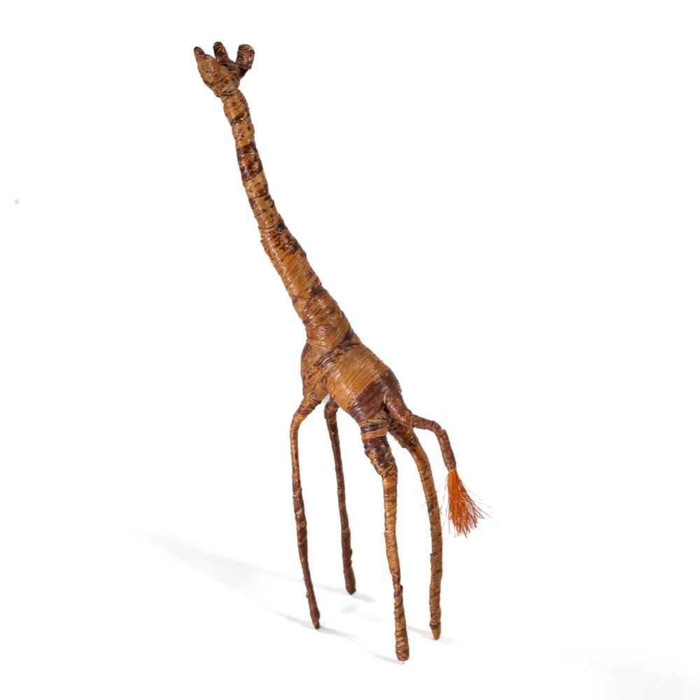 Handmade African Woven Raffia Giraffe Figurine – Folk Art Straw Animal Sculpture - Picture 7 of 13